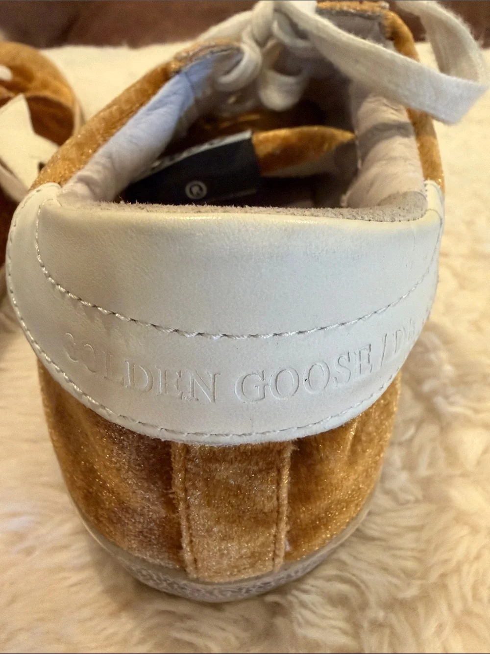 Golden Goose Women’s Gold Velvet Sneakers EUC EU size 38 US 7.5 / 8